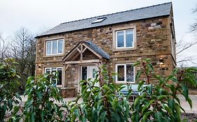 Bramley Brook Cottage 5* Luxury